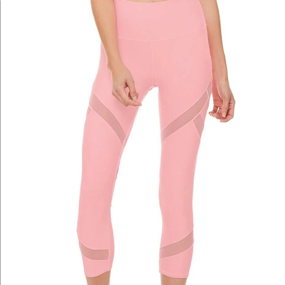 Alo Yoga High Waist Mesmerize Capri